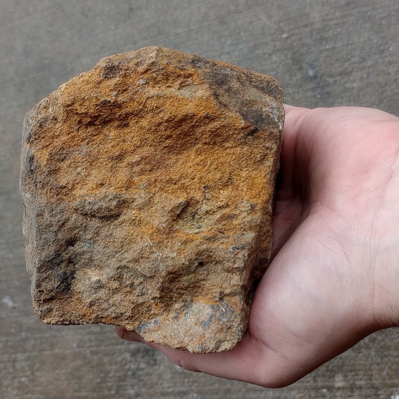 The post selling drugs is a scam - Picture 1 of 1